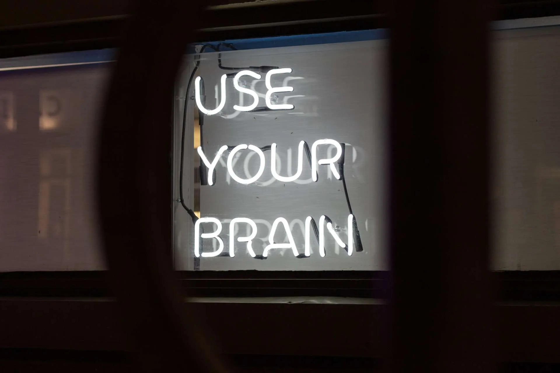 02_banner_jesse-martini-Iod3vdjKE1E-unsplash